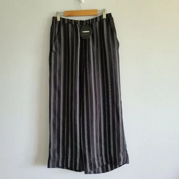 Alembika Black White Stripe Crop Pant Wide Leg Pull On Silky Size‎ Small NWT - Picture 2 of 12
